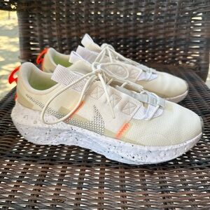 Nike Cream and Orange Athletic Shoes